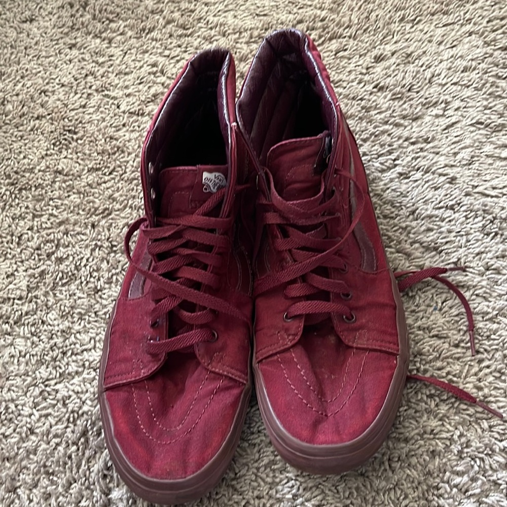 Burgundy high top Vans